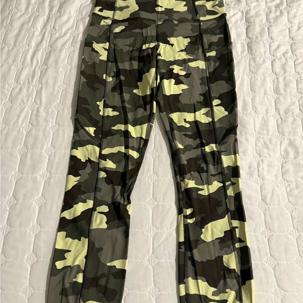 Lululemon Athletica Green Camouflage Leggings